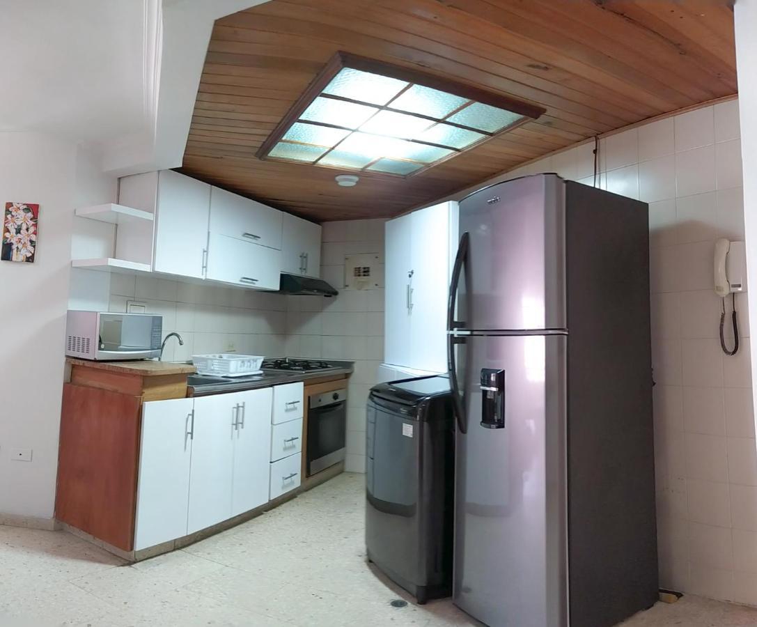 Apartamento Frente A La Playa . En, Sp, It. Cartagena