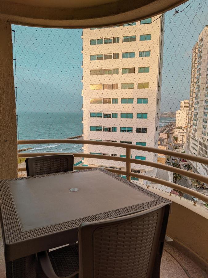 Frente A La Playa . En, Sp, It. Apartamento
